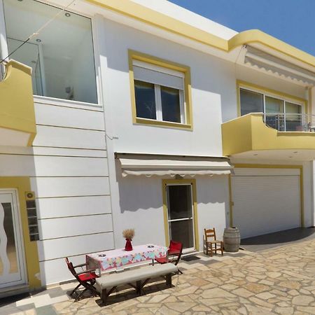 Smaragdas Sunny Home Ierápetra Екстериор снимка